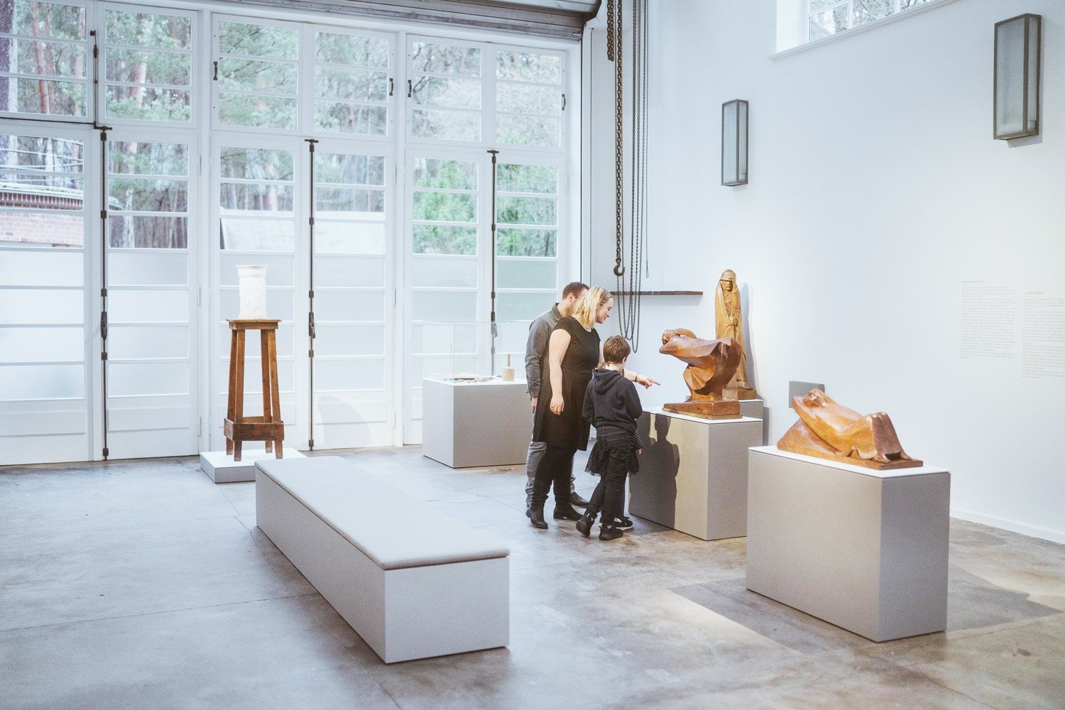 Thumbnail Besuch mit Besucher in Ernst Barlach Museen Güstrow 