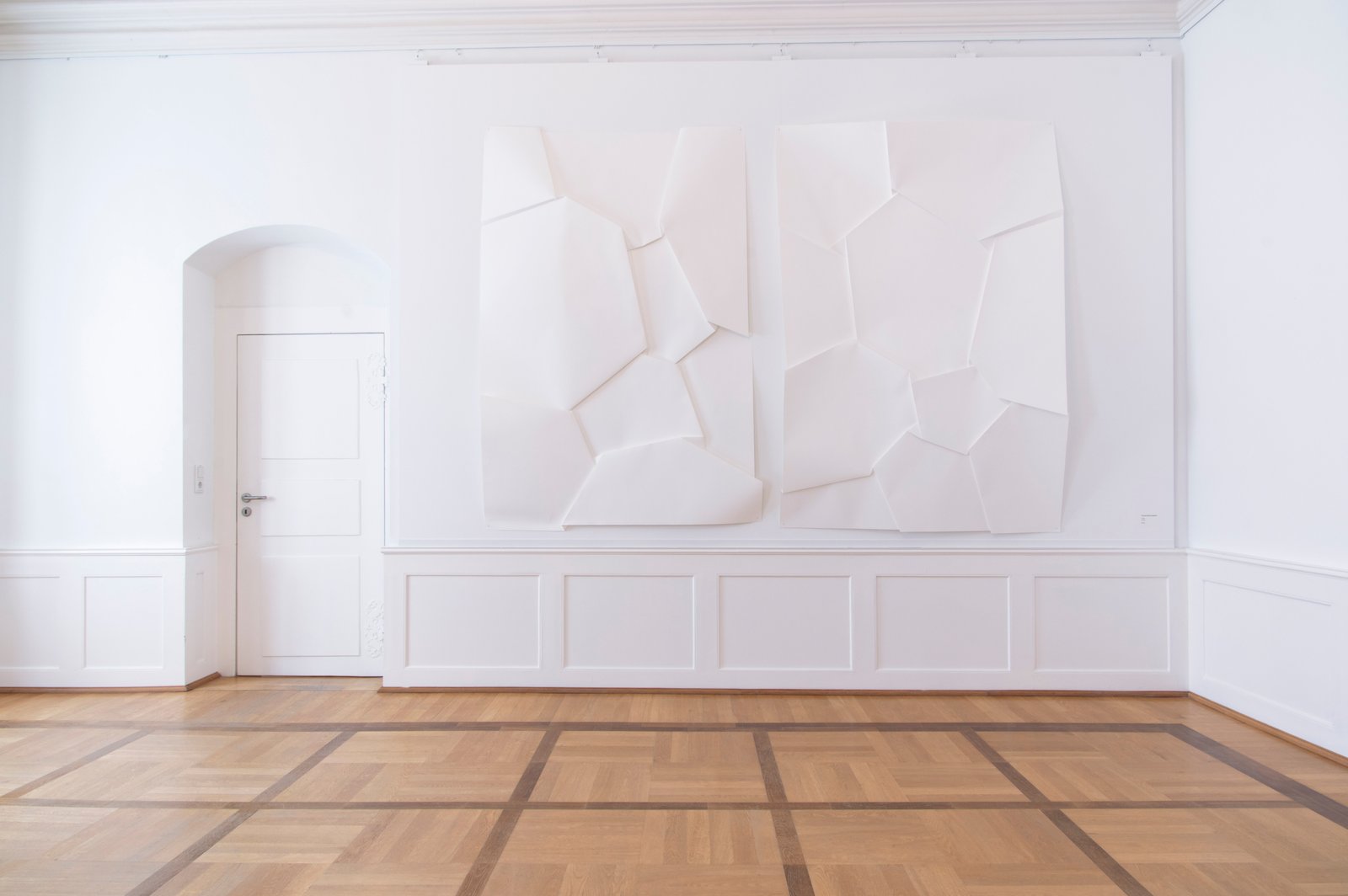 Thomas & Renée Rapedius, O.058, o. J. gefaltetes Papier © Thomas & Renée Rapedius/VG Bild-Kunst, Bonn 2026 